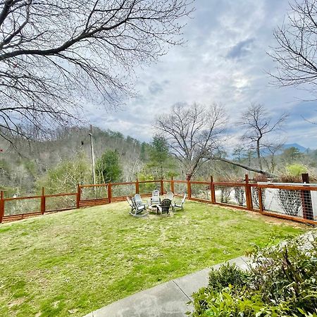 5Bedrooms*4King Beds*Outstanding Location*Hottub* Sevierville Kültér fotó