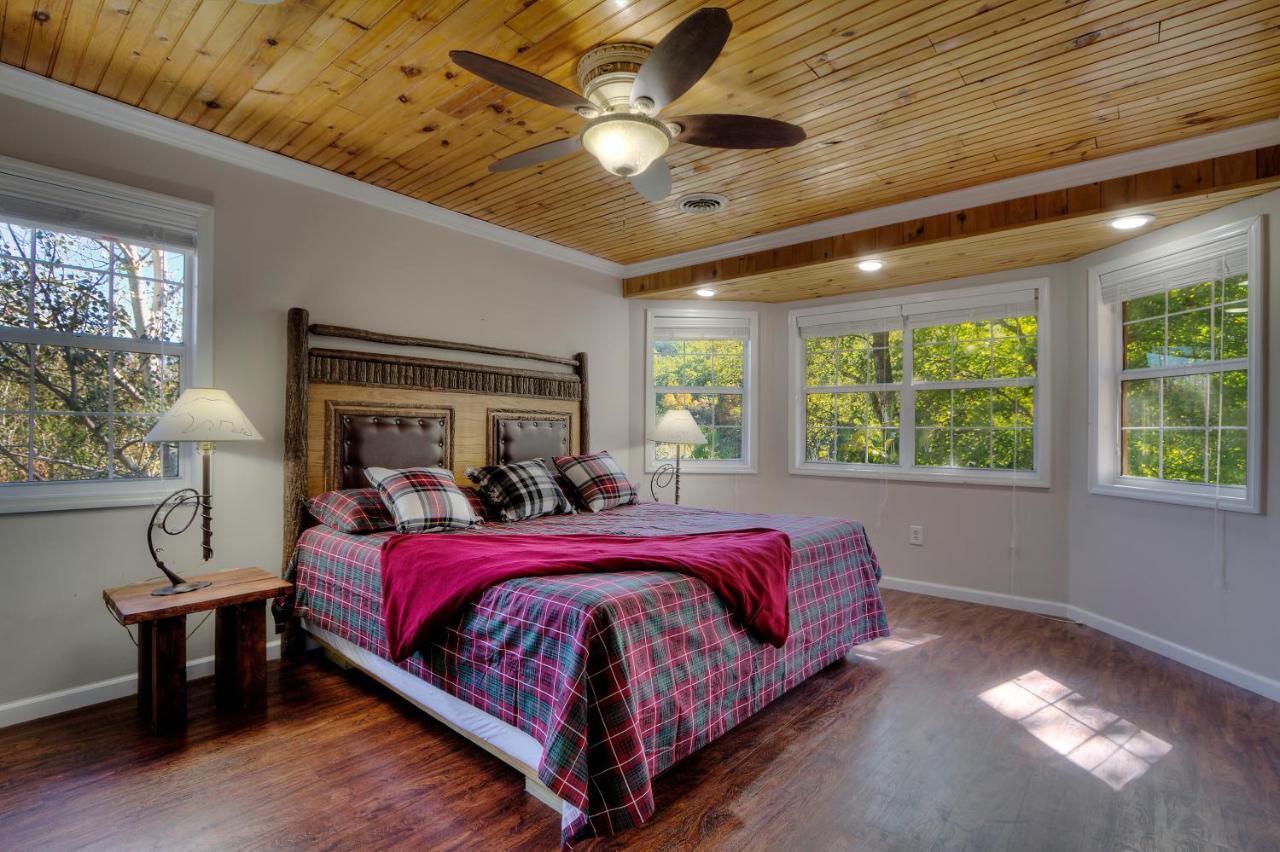 5Bedrooms*4King Beds*Outstanding Location*Hottub* Sevierville Kültér fotó